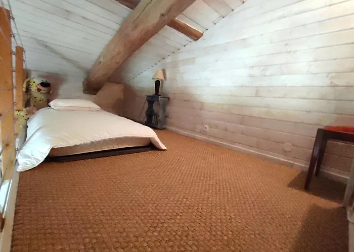 Duplex De L'artisterie בית הארחה Mondonville